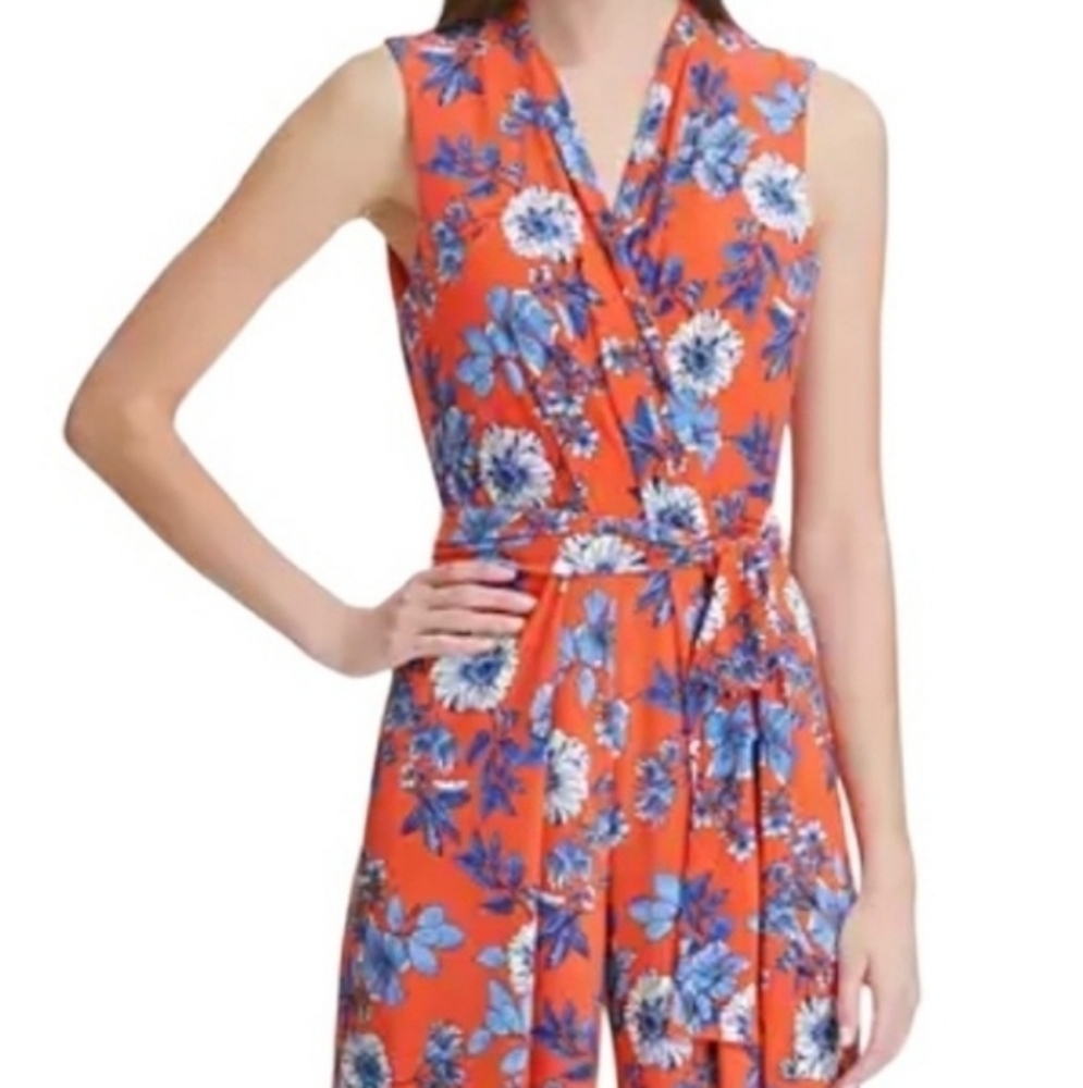 TOMMY HILFIGER: Women's red with blue floral print. Size 6. Wide leg.